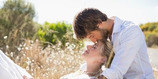 Ce reprezintă sărutul pe frunte