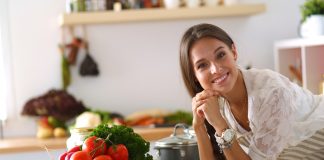 Trucuri care îți vor fi de folos în bucătărie