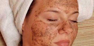 Mască cu zaț de cafea – Te ajută să scapi de cearcăne şi pungile de sub ochi