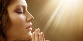 Rostită în fiecare zi, această rugăciune aduce fericirea în casă!