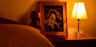 Citește această rugăciune pentru un somn linistit si izbăvirea viselor urâte