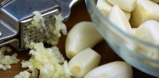 Tinctura de usturoi combate infecțiile mai bine decât medicamentele – Află cum să o prepari