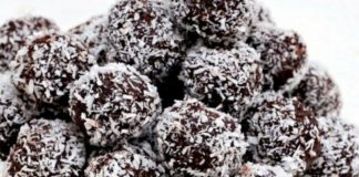 Desert de post – Cum faci biluțe din biscuiti cu cacao și nucă de cocos