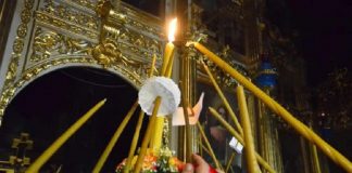 Ce trebuie să făcem cu lumânarea folosită în noaptea de Înviere?