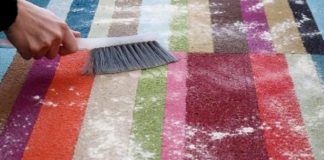 Cele mai bune metode naturale pentru a curăța covorul