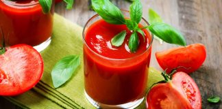 Sucul de roșii și portocale ajută la o mai bună absorbție a fierului