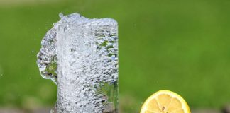 APA ACIDULATĂ crește pofta de mâncare și favorizează luarea în GREUTATE (Studiu)