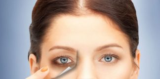 Ulei de ricin pentru tratarea cearcănelor și cercurilor întunecate de sub ochi – îndrumare pas cu pas