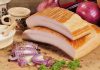 Slănina de porc cu ceapă – Este sănătoasă sau nocivă?