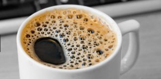 Câte căni de cafea este sănătos să bem în fiecare zi