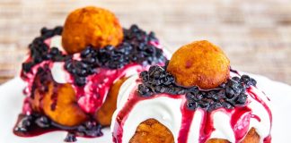 PAPANAȘI cu smântână și dulceață – Sunt foarte pufoși, aromați și apetisanți!