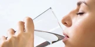 Nu ignora setea constantă și gura uscată – pot fi cauzate de probleme grave de sănătate!