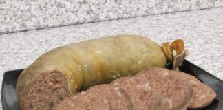 Cum se prepară cel mai bun lebăr de porc! Aceasta este rețeta tradițională pe care puține gospodine o mai știu.