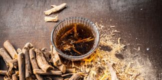 Lemnul dulce, folosit de secole în tratarea ulcerului și a afecțiunilor respiratorii