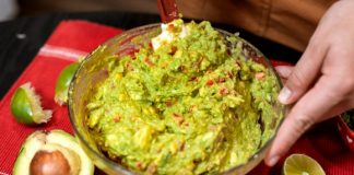 Avocado vă ajută să scădeți în greutate, să reduceți colesterolul și să creșteți sensibilitatea la insulină dacă aveți diabet!