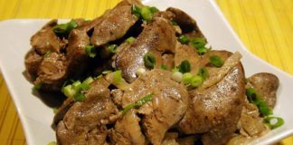 Cum prăjim ficatul ca să fie moale, suculent și gustos. Iată rețeta!