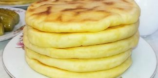 Cum să prepari rapid și ușor plăcinte delicioase din cartofi și cașcaval într-o tigaie