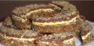 Semilună cu nucă și cremă – o prăjitură cremoasă, cu un gust fin și aromat!