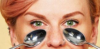 Trucuri secrete de la bunica: Ai nevoie doar de o lingură și vei scăpa, ca prin minune, de cearcăne!