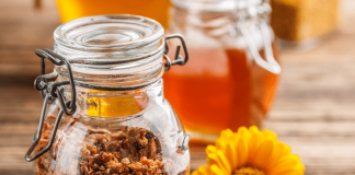 Propolisul este singurul produs care ucide virușii, ciupercile și bacteriile în același timp!