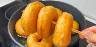 Gogoși pufoase și gustoase cu 1 cană de apă și 1 cană de griș