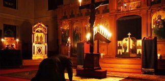 Iată Rugăciunea care ALUNGĂ RĂUL din viața ta. Citește-o când ai 5 minute libere!