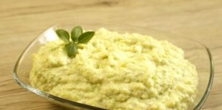 Salată moale și pufoasă de dovlecei – mai gustoasă decât salata de vinete!